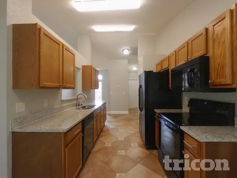 20639 Macon Pkwy — Photo 6