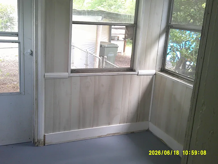 1406 12th Street Dr NW — Photo 13