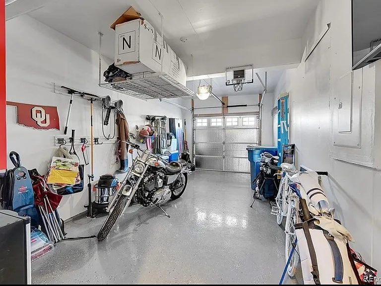 17337 Waterhouse Cir #B — Photo 20