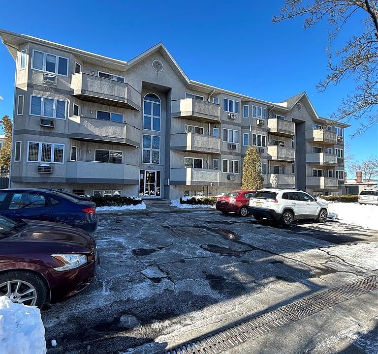 1st image of 776 N 6th St #1