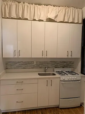 Rented by Manhattan Flats | media 25