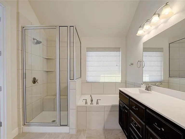 209 Wynnpage Dr — Photo 8