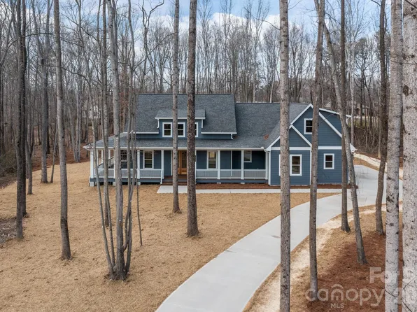 929 Mocksville Hwy, Statesville, NC 28625