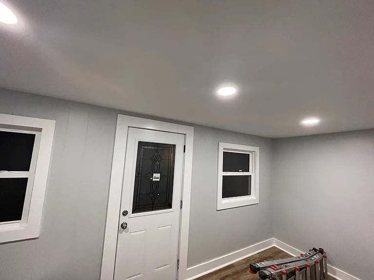 717 E Mishawaka Ave — Photo 6