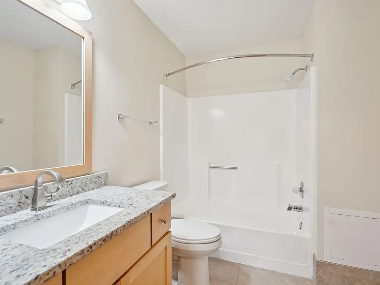Park Place Apartments in Burnsville — Photo 24