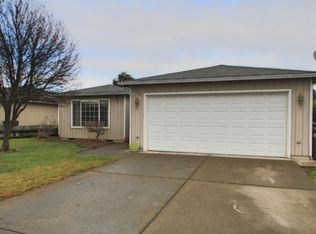 423 Hayes Ave, Medford, OR 97501