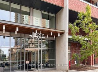 150 E Liberty St #2814, Toronto, ON M6K 3R5