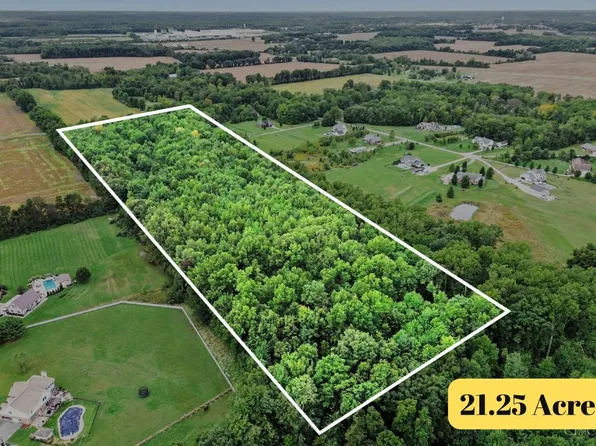 21 Ashton Rd, Batavia, OH 45103