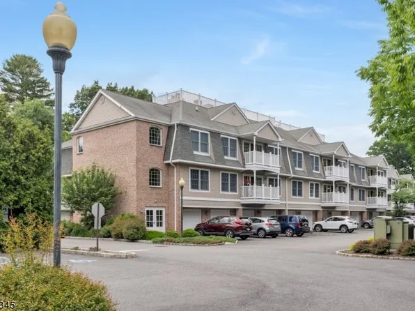203 Central Park Pl #203, Ramsey Boro, NJ 07446