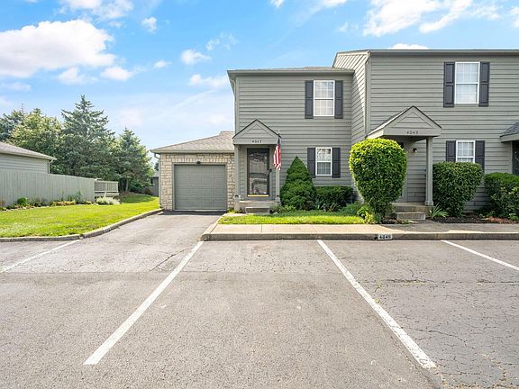 3rd image of 4043 Parkcove Dr #19A
