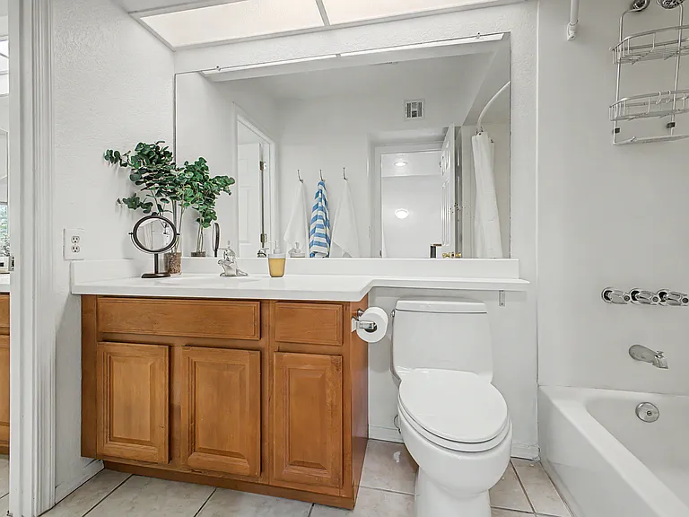 Shared bathroom upstairs