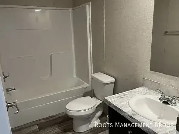 1413 Winona St #1413WN — Photo 7