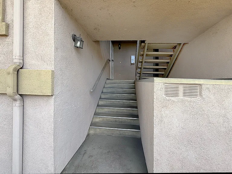 1500 Spruce St #C — Photo 25