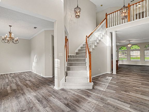 5th image of 8017 Arlie Ln