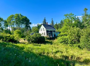 221 Old Harbor Rd, Vinalhaven, ME 04863