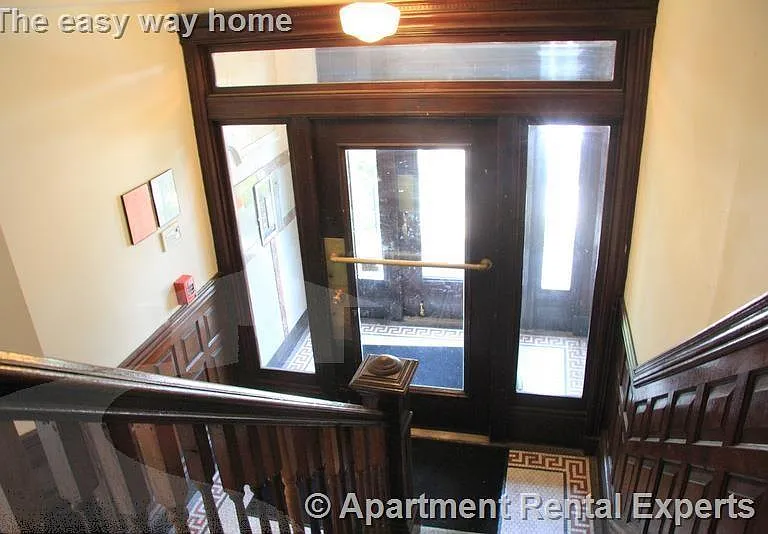 72 Kirkland St — Photo 6