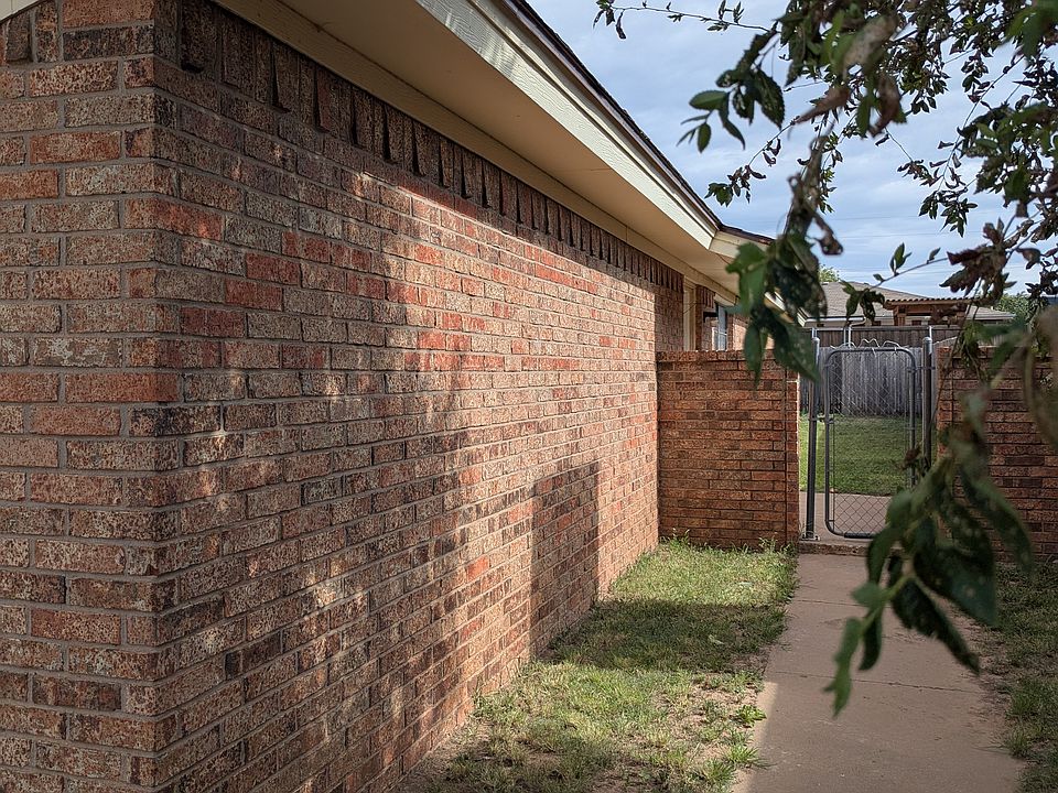 Walkway to front door.