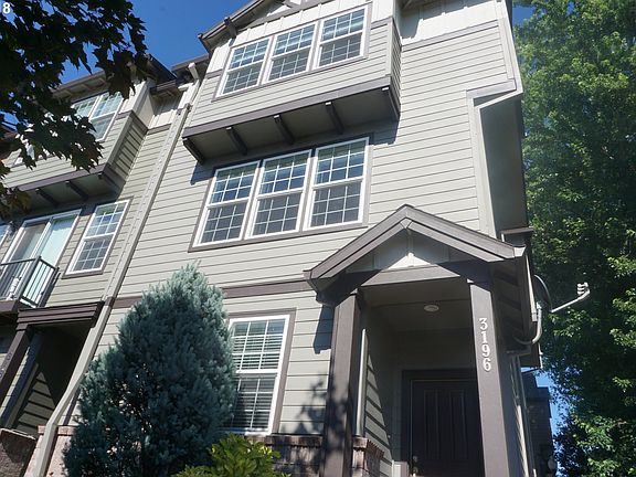 3rd image of 3196 SE Wedgewood Ave