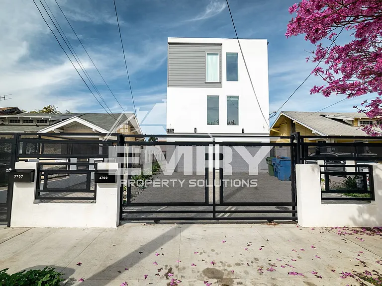 3757 Dalton Ave — Photo 6