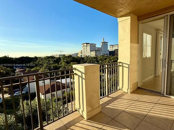 2650 SW 37th Ave APT 607, Miami, FL 33133