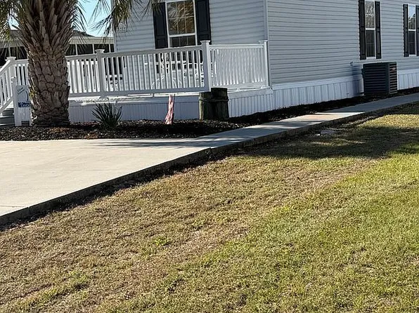 350 Red Barn Rd #528, Newport, NC 28570