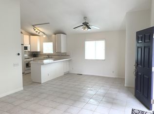 379 Rochester St #B, Costa Mesa, CA 92627