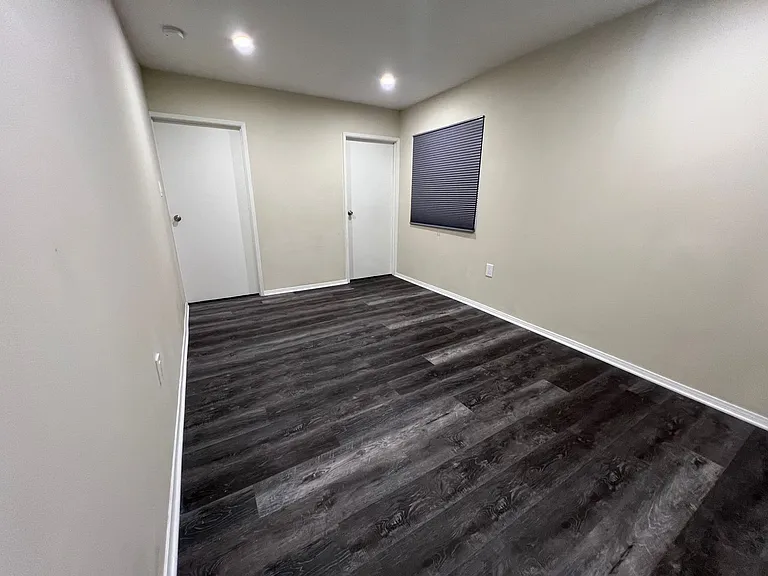 8206 N Wheatland Ave — Photo 28