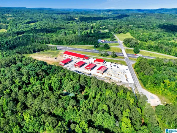 140 Red Oak Dr, Hayden, AL 35079