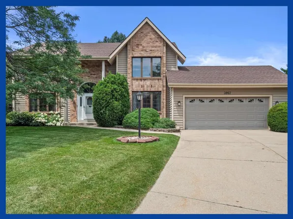 3967 South Victoria CIRCLE, New Berlin, WI 53151
