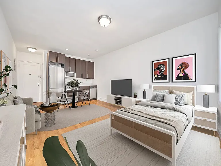 120 E 4th St #4B — Photo 2