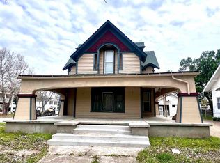417 N 3rd St, Ponca City, OK 74601