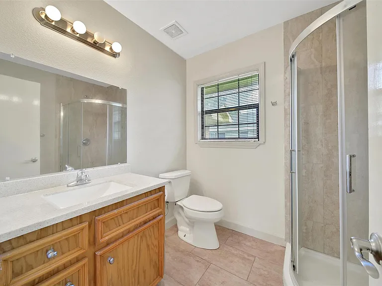 3315 S Braeswood Blvd — Photo 17