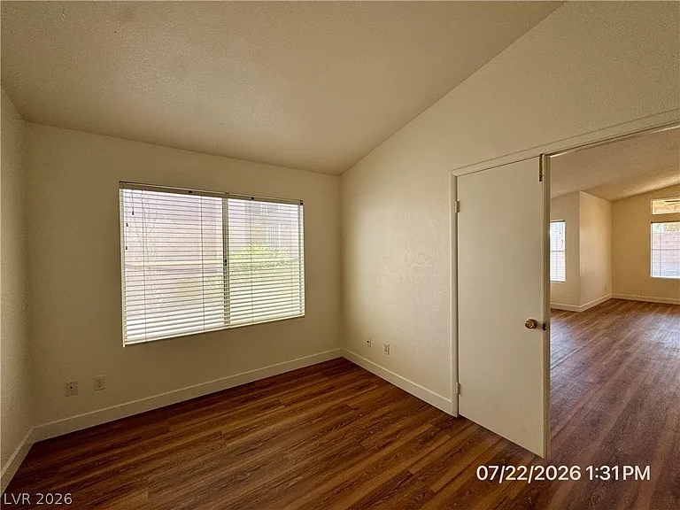 1833 Sierra Hills Way — Photo 10