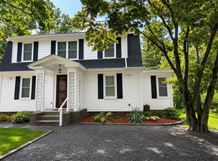 35 Beach St #A, Millbury, MA 01527