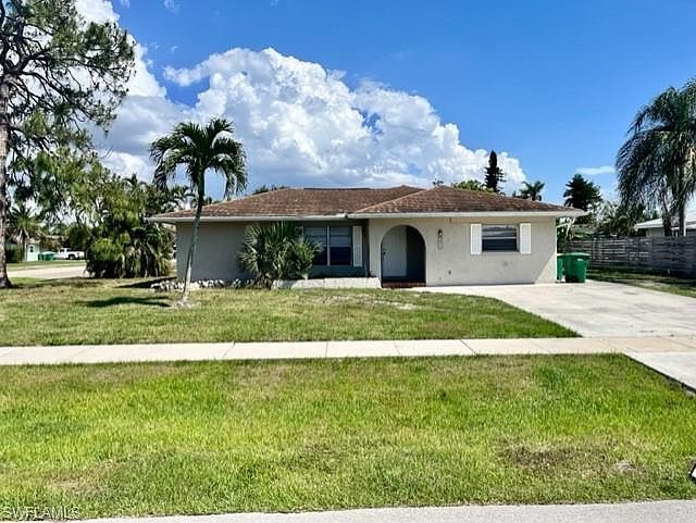 1st image of 2654 Poinciana DR