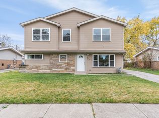 1470 Freeland Ave, Calumet City, IL