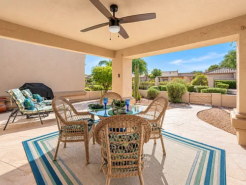 2 bed, 1.5 bath, 1448 sqft, $2,900 — Photo 2
