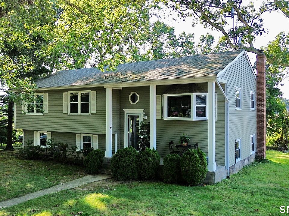 1st image of 71 Knollwood Drive