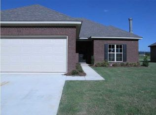 Hearth Haven Dr, Wetumpka, AL 36092