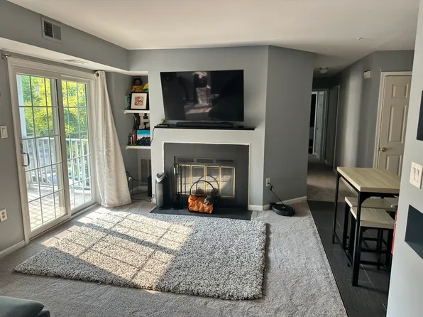 2030 Alice Ave APT 301, Oxon Hill, MD 20745