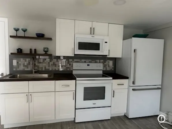 (undisclosed Address), Farmingdale, NY 11735