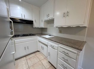 2321 G St APT 7, Sacramento, CA 95816