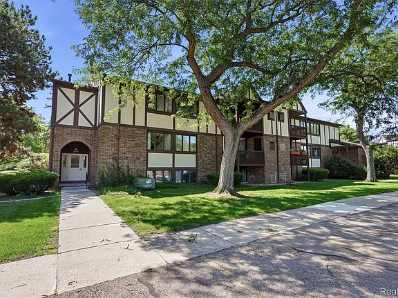 2nd image of 6160 Innkeepers Ct APT 69