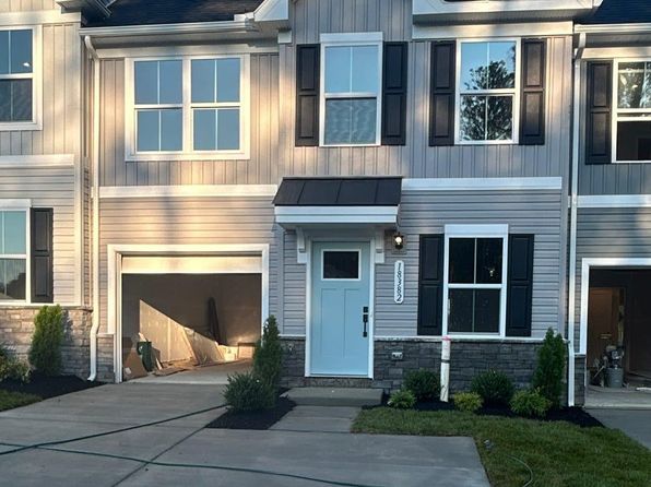 18382 Centennial Cir