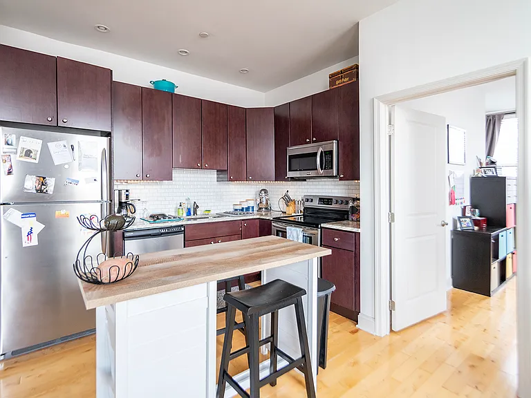 Queen Village Lofts — Photo 26