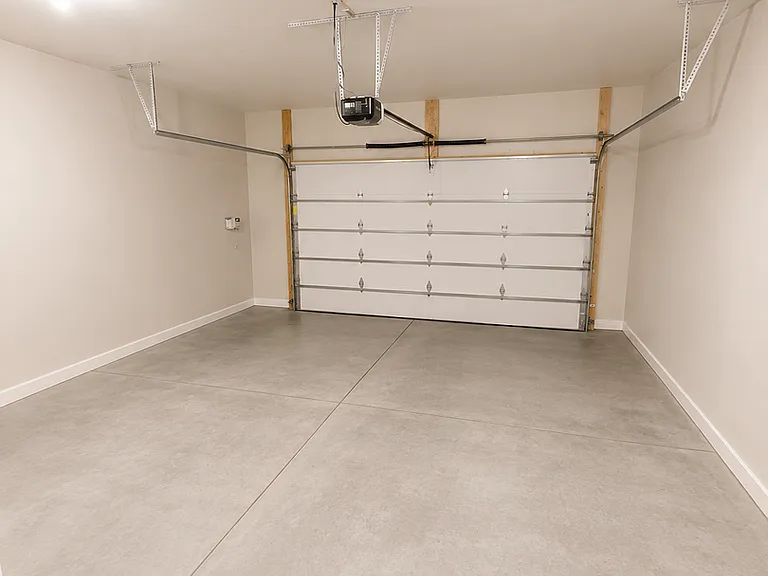 6033 Farmstead Ave — Photo 15