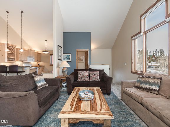 3rd image of 470 Kings Crossing Rd