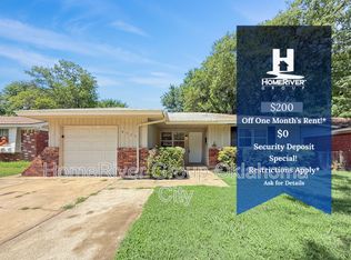 4325 Prairie Ln, Del City, OK 73115