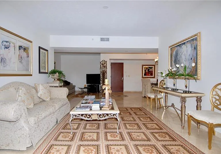 3200 N Ocean Dr #406 — Photo 8