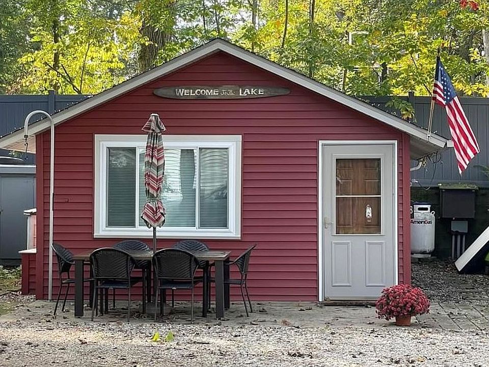 GUN LAKE COTTAGE England Point Resort 8, Shelbyville, MI 49344 Zillow